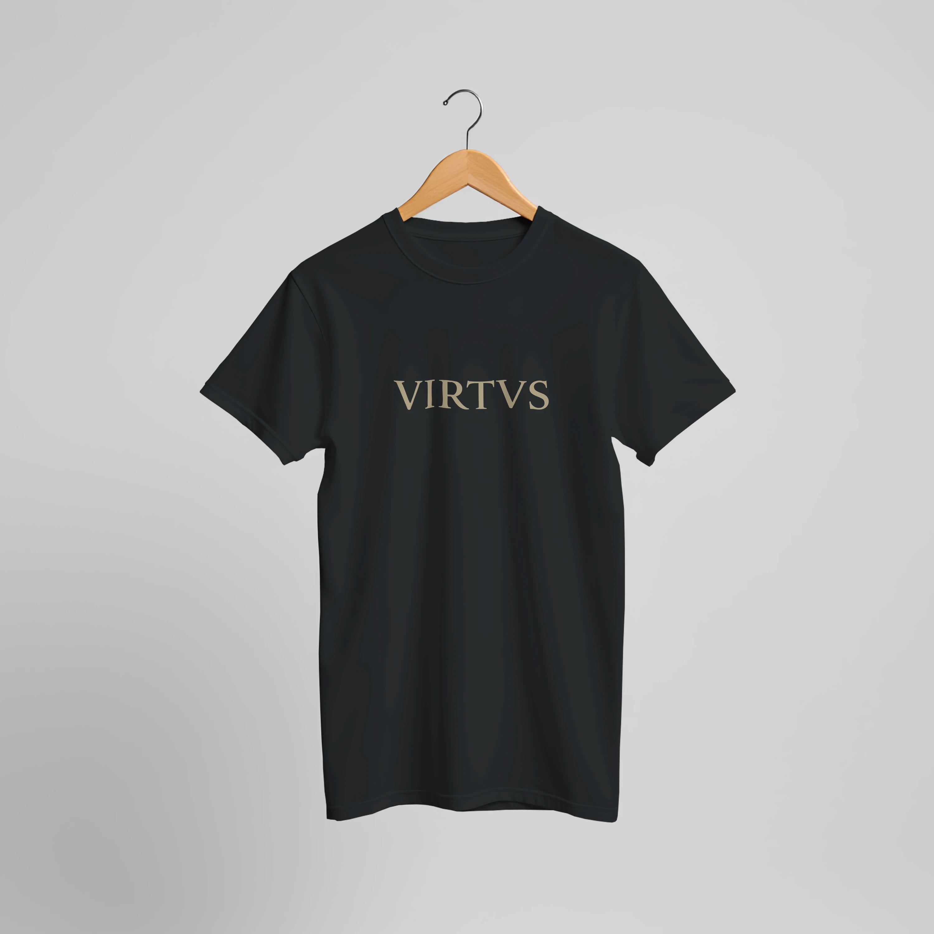 Camiseta Negra VIRTVS | Essential